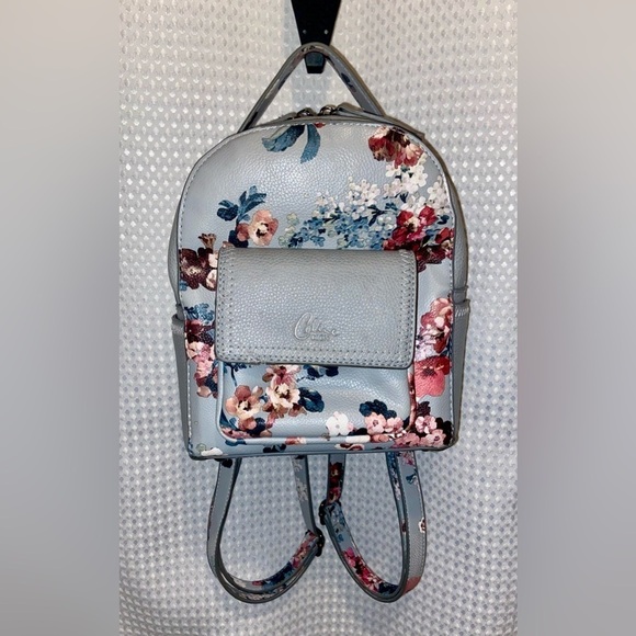 Women’s CELINE DION light‎ gray floral backpack - Picture 2 of 16